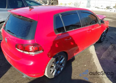 2013 Volkswagen Gti z USA, uszkodzony, nr VIN WVWGD7AJ2DW100087